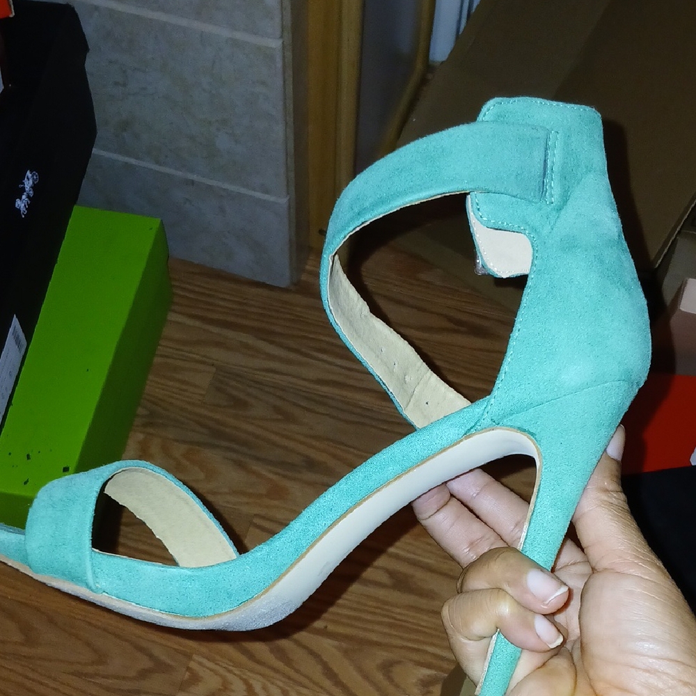 Mint high heels